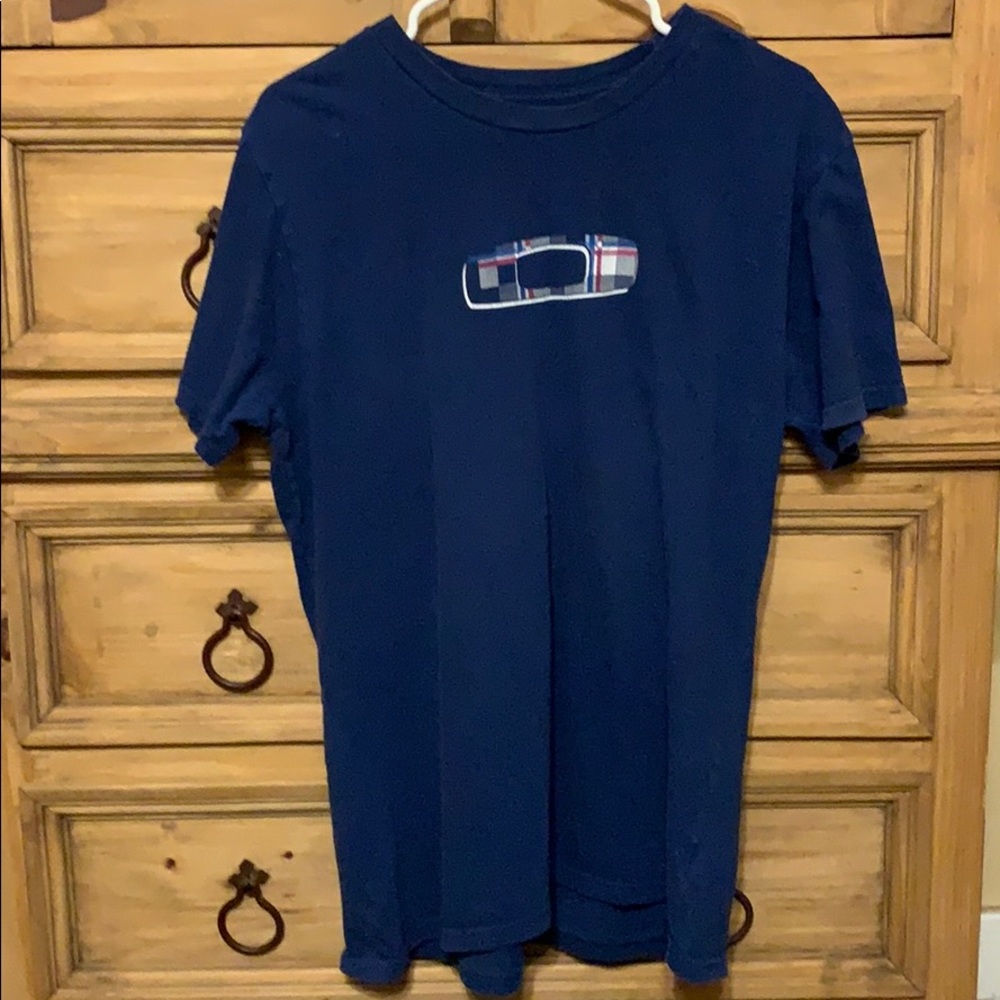 Men’s Oakley shirt